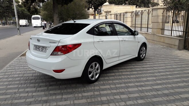 Hyundai Accent 2013, 107,000 km - 1.4 l - Bakı