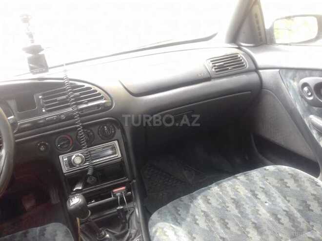 Ford Mondeo 1995, 39,000 km - 0.2 л - Yevlax