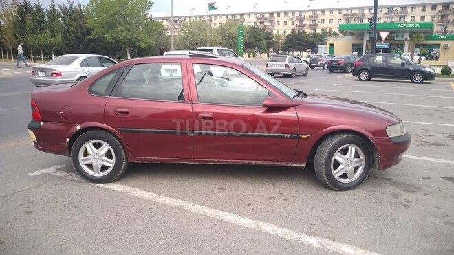 Opel Vectra 1998, 289,000 km - 2.0 l - Sumqayıt