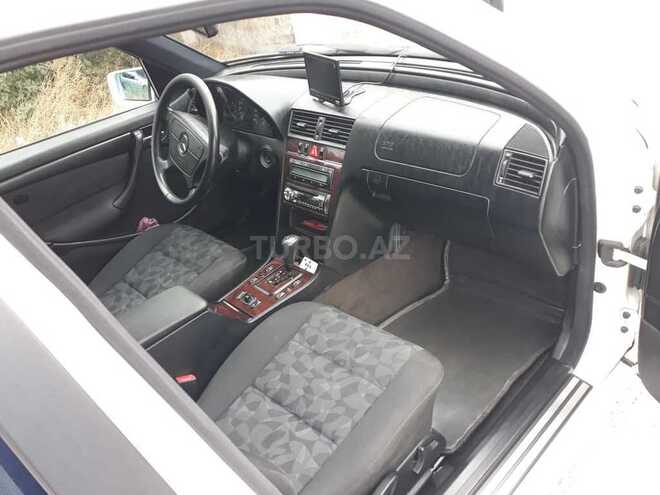 Mercedes C 200 2000, 130,000 km - 2.0 л - Bakı