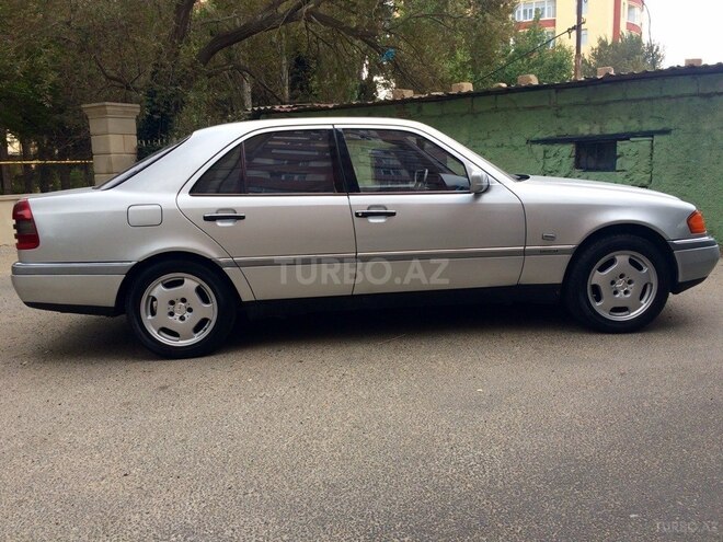 Mercedes C 180 1995, 287,600 km - 1.8 l - Sumqayıt