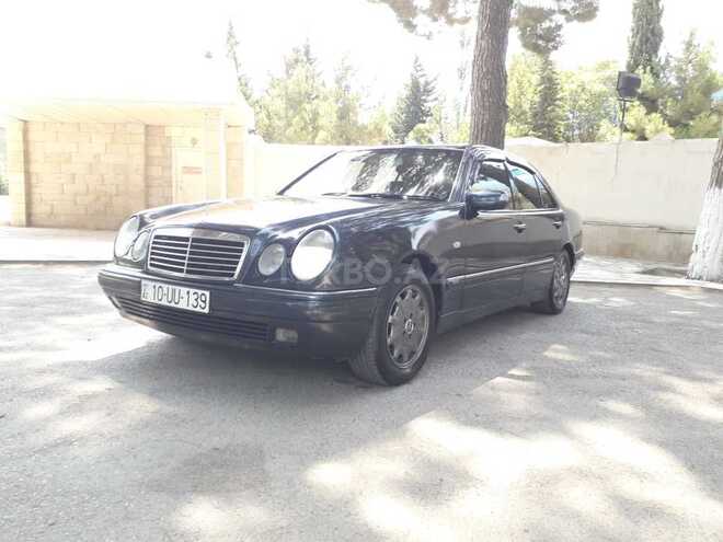 Mercedes E 240 1998, 299,000 km - 2.6 л - Sumqayıt