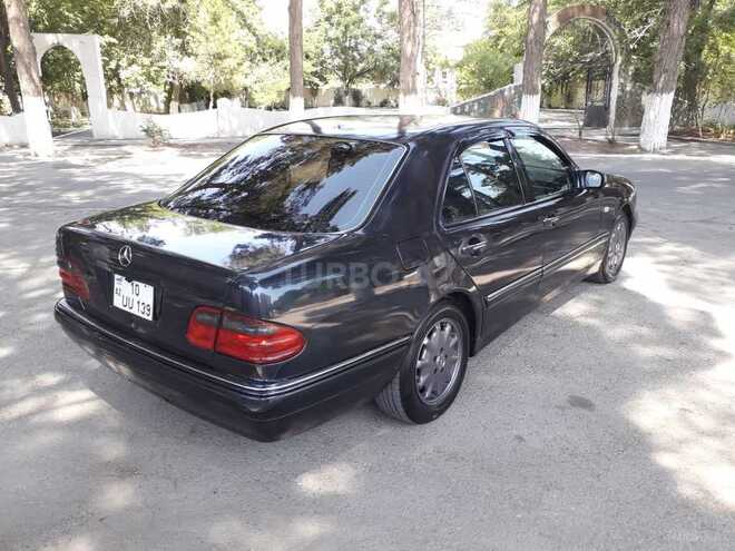 Mercedes E 240 1998, 299,000 km - 2.6 л - Sumqayıt