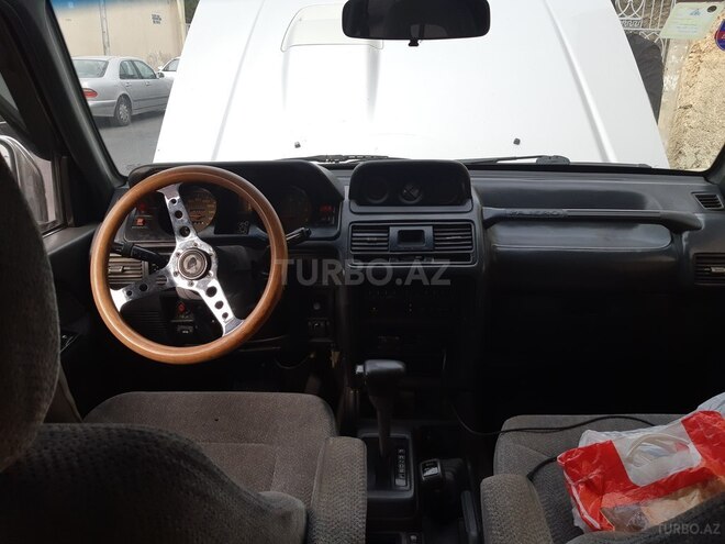 Mitsubishi Pajero 1995, 350,000 km - 2.8 л - Bakı
