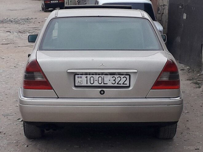 Mercedes C 200 1994, 230,000 km - 2.0 l - Sumqayıt