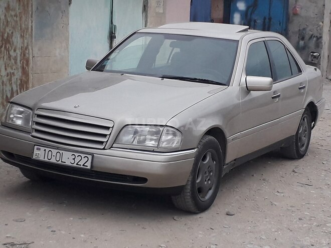 Mercedes C 200 1994, 230,000 km - 2.0 l - Sumqayıt