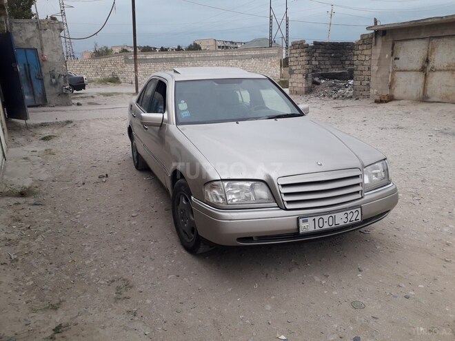 Mercedes C 200 1994, 230,000 km - 2.0 l - Sumqayıt