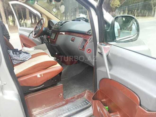 Mercedes Vito 115 2009, 325,000 km - 2.2 l - Sumqayıt