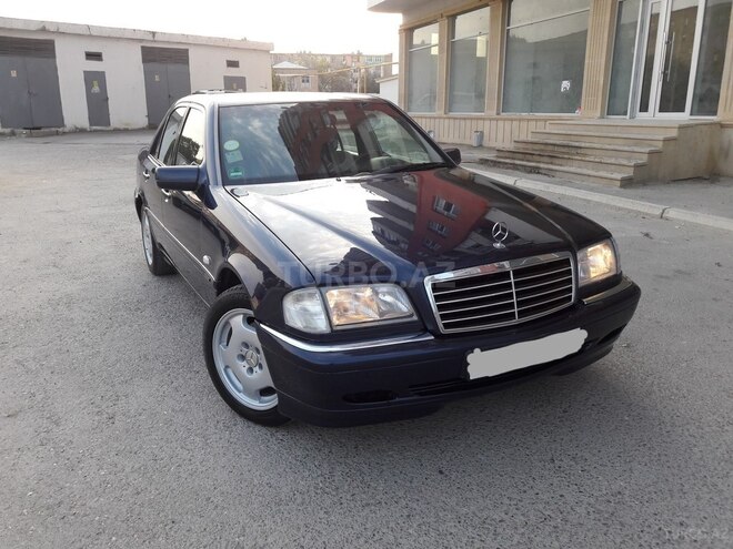 Mercedes E 200 1997, 231,468 km - 2.0 л - Sumqayıt