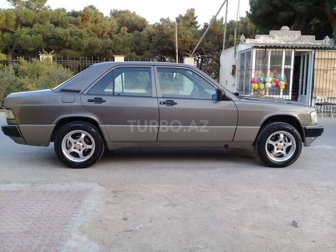 Mercedes 190 1992, 350,000 km - 1.8 l - Bakı