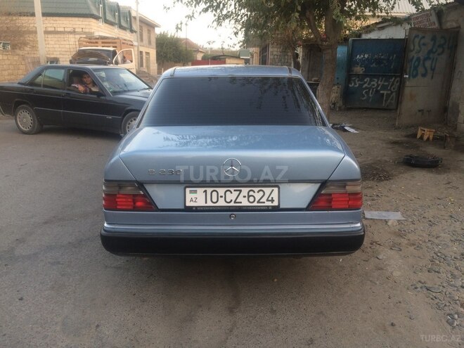 Mercedes 200 1991, 405,000 km - 0.2 l - İmişli