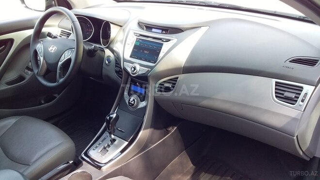 Hyundai Elantra 2012, 33,500 km - 1.8 l - Bakı