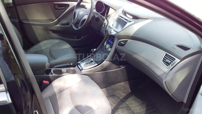 Hyundai Elantra 2012, 33,500 km - 1.8 l - Bakı