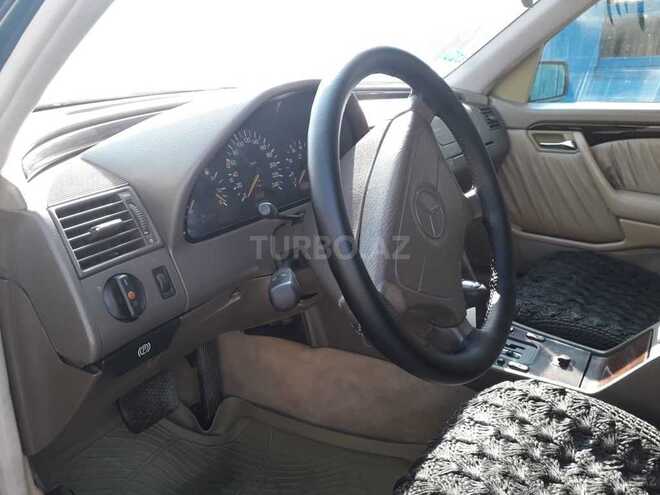 Mercedes C 220 1996, 265,000 km - 2.2 l - Bakı
