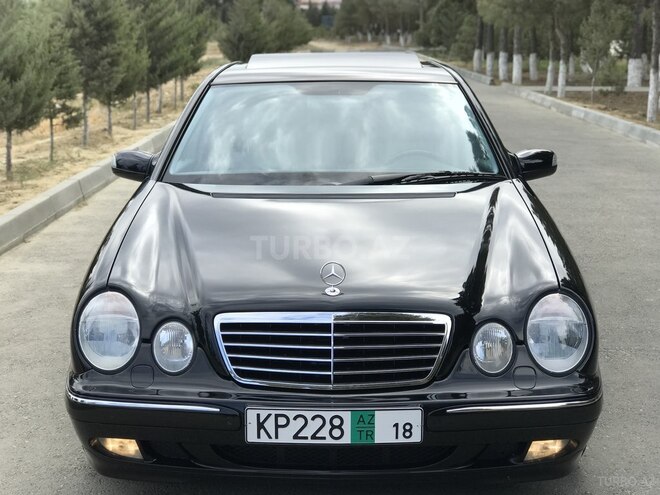Mercedes E 320 2002, 299,000 km - 3.2 l - Sumqayıt
