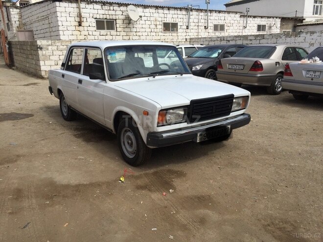 LADA (VAZ) 2107 2006, 149,000 km - 1.6 л - Bakı