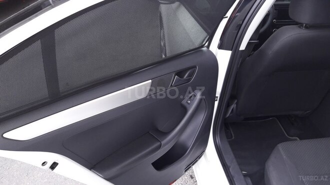 Volkswagen Jetta 2013, 120,000 km - 2.0 l - Bakı