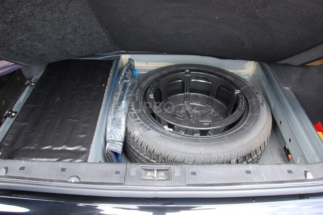 Mercedes E 200 2001, 160,104 km - 2.0 l - Mingəçevir