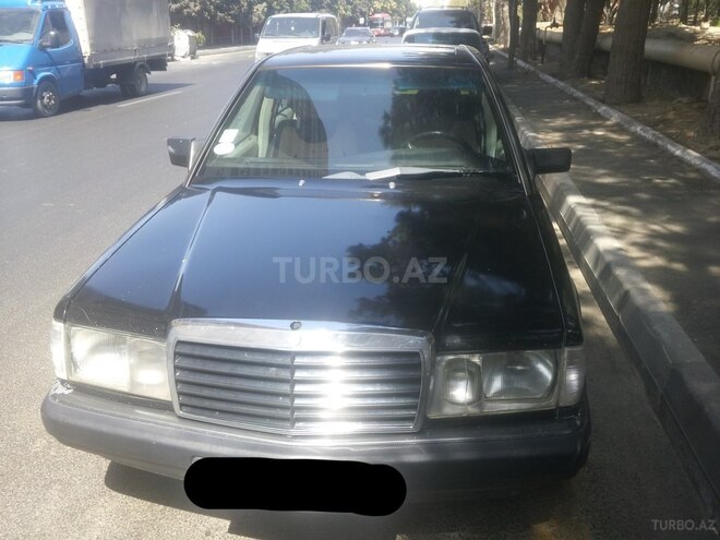 Mercedes 190 1991, 389,500 km - 2.0 л - Bakı