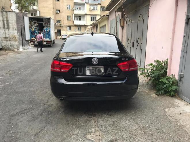 Volkswagen Passat 2015, 86,000 km - 1.8 l - Bakı