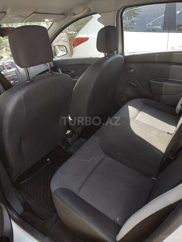 Renault Logan 2013, 122,200 km - 1.6 l - Bakı