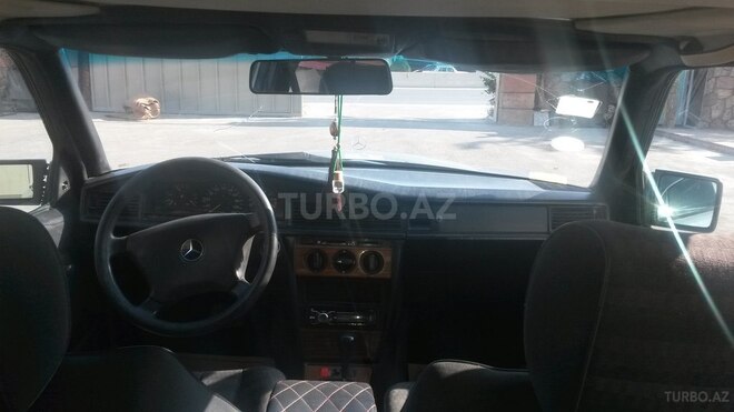 Mercedes 190 1992, 423,000 km - 2.0 л - Sumqayıt