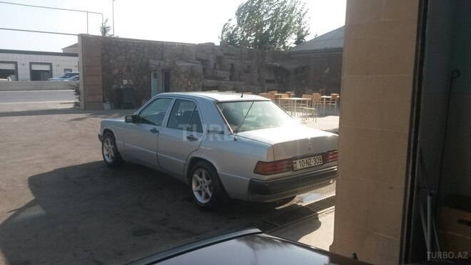 Mercedes 190 1992, 423,000 km - 2.0 л - Sumqayıt