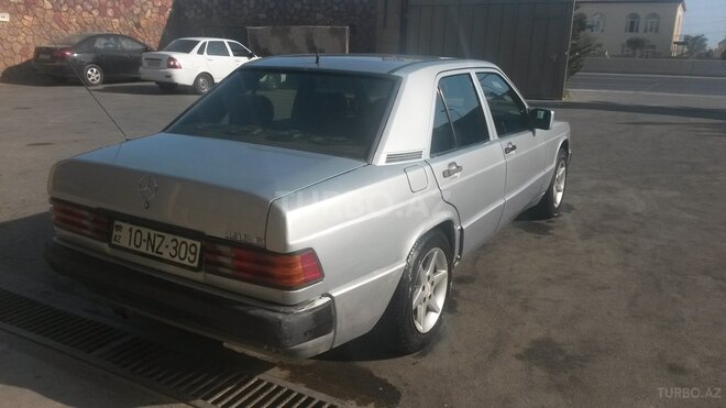 Mercedes 190 1992, 423,000 km - 2.0 л - Sumqayıt