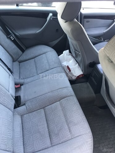 Mercedes C 240 2000, 366,000 km - 2.4 l - Bakı
