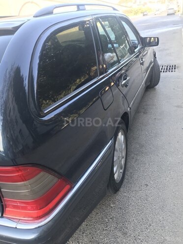 Mercedes C 240 2000, 366,000 km - 2.4 l - Bakı