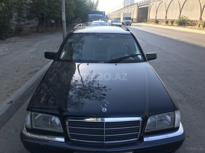 Mercedes C 240 2000, 366,000 km - 2.4 l - Bakı