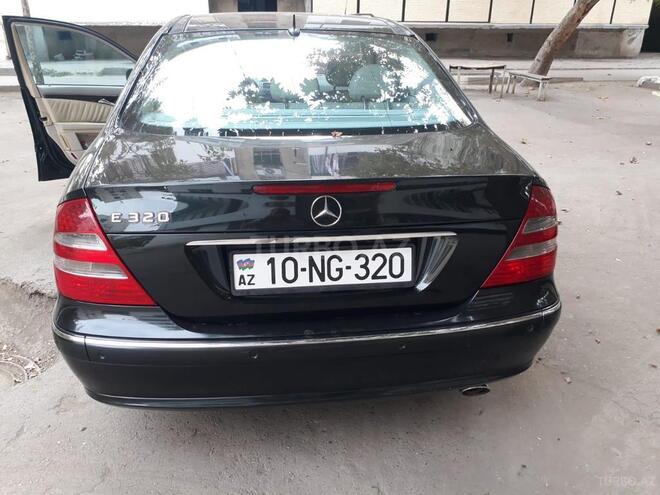 Mercedes E 320 2002, 195,000 km - 3.2 l - Xırdalan