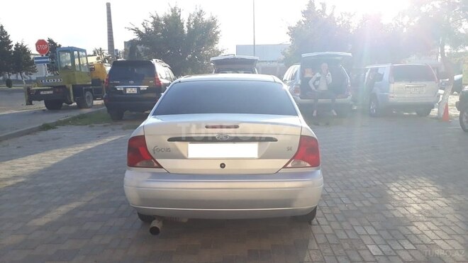 Ford Focus 2000, 212,000 km - 2.0 l - Sumqayıt