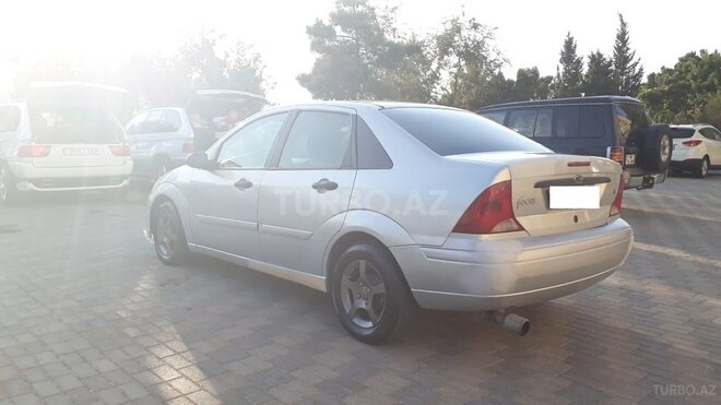 Ford Focus 2000, 212,000 km - 2.0 l - Sumqayıt