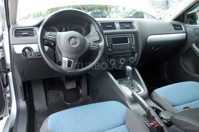 Volkswagen Jetta 2013, 91,523 km - 1.4 л - Mingəçevir
