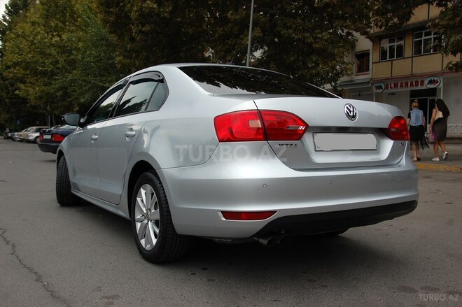 Volkswagen Jetta 2013, 91,523 km - 1.4 л - Mingəçevir