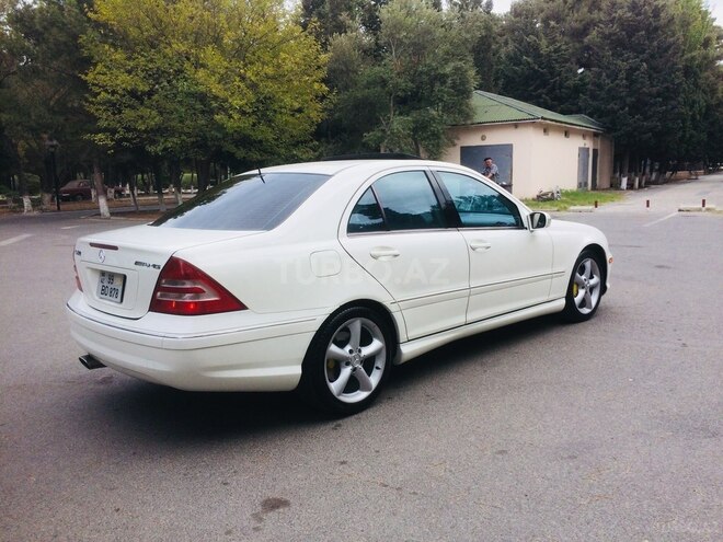 Mercedes C 230 2006, 235,000 km - 2.3 л - Bakı
