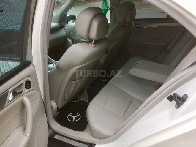 Mercedes C 230 2006, 235,000 km - 2.3 л - Bakı