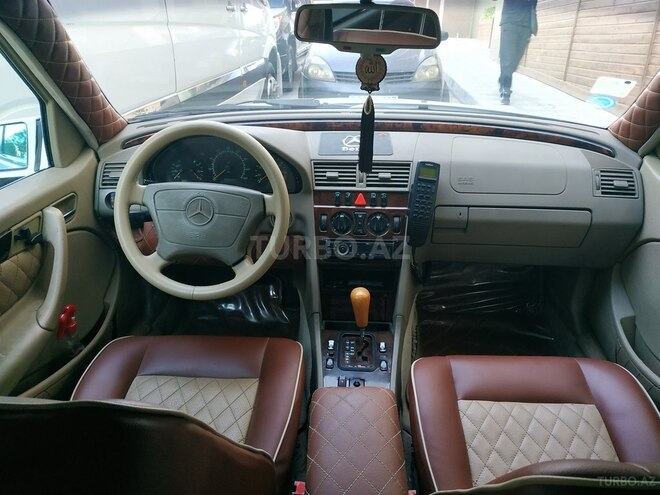 Mercedes C 230 1999, 202,000 km - 2.3 л - Bakı
