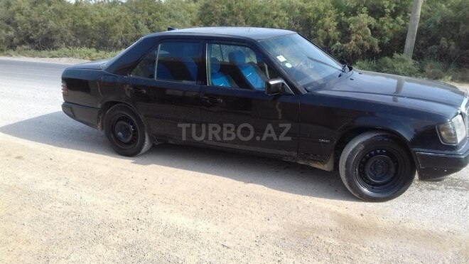 Mercedes E 200 1989, 267,000 km - 0.2 l - Bakı