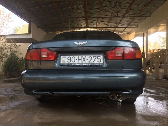 Hyundai Sonata 1996, 352,000 km - 0.2 l - Saatlı