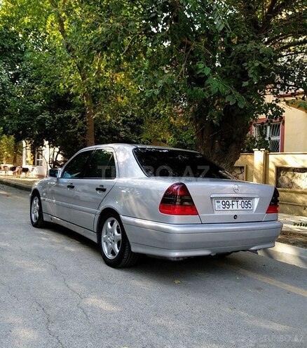 Mercedes C 240 1999, 275,000 km - 2.4 l - Bakı