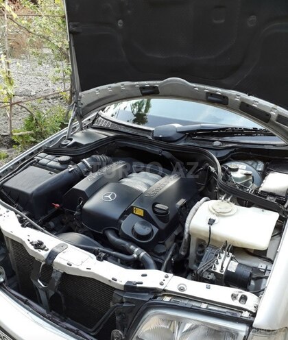 Mercedes C 240 1999, 275,000 km - 2.4 l - Bakı