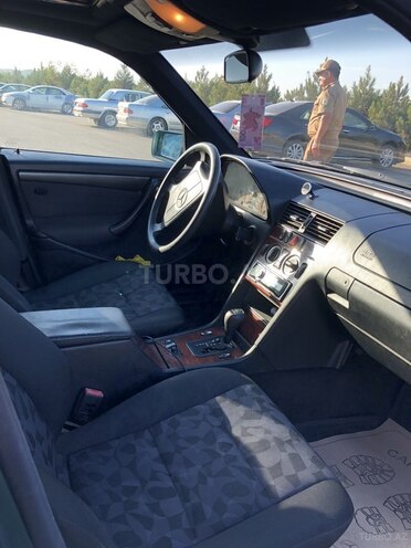 Mercedes C 200 1997, 300,000 km - 2.0 l - Bakı