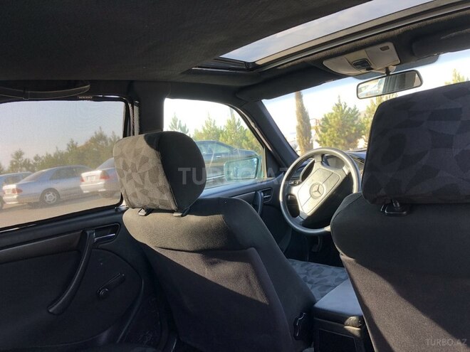 Mercedes C 200 1997, 300,000 km - 2.0 l - Bakı