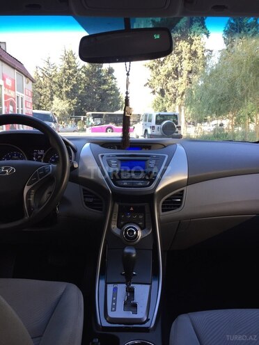 Hyundai Elantra 2012, 40,230 km - 1.6 l - Bakı