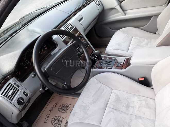 Mercedes E 230 1997, 254,000 km - 2.3 l - Bakı