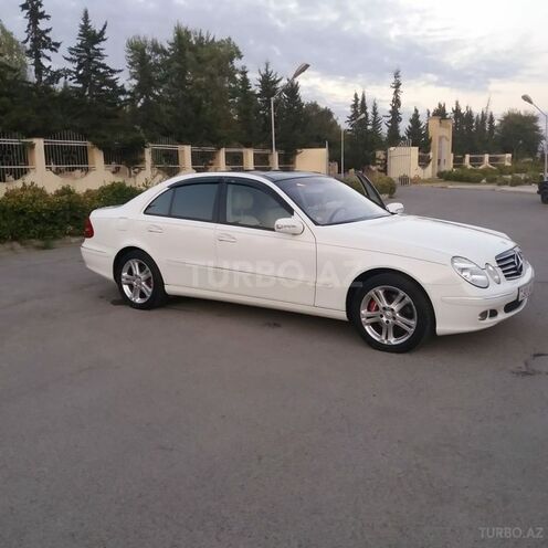 Mercedes E 350 2006, 90,000 km - 3.5 l - Bakı