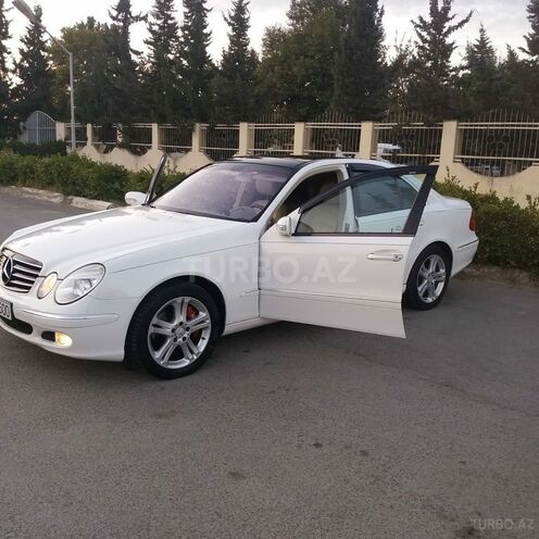 Mercedes E 350 2006, 90,000 km - 3.5 l - Bakı