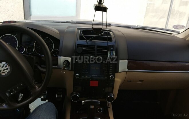 Volkswagen Touareg 2004, 263,000 km - 4.2 l - Bakı
